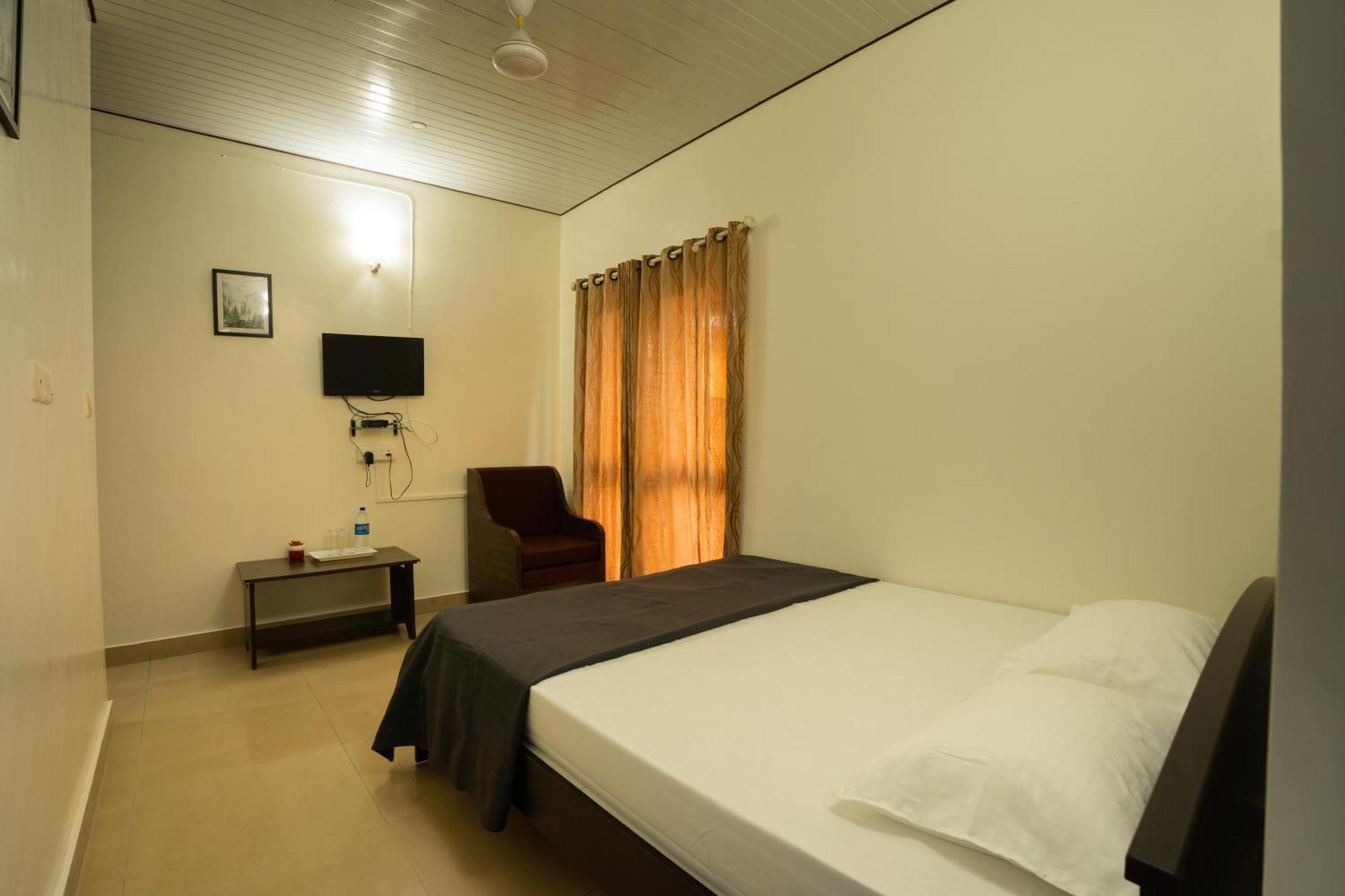 Gomes Pousada Guesthouse Goa Velha Esterno foto